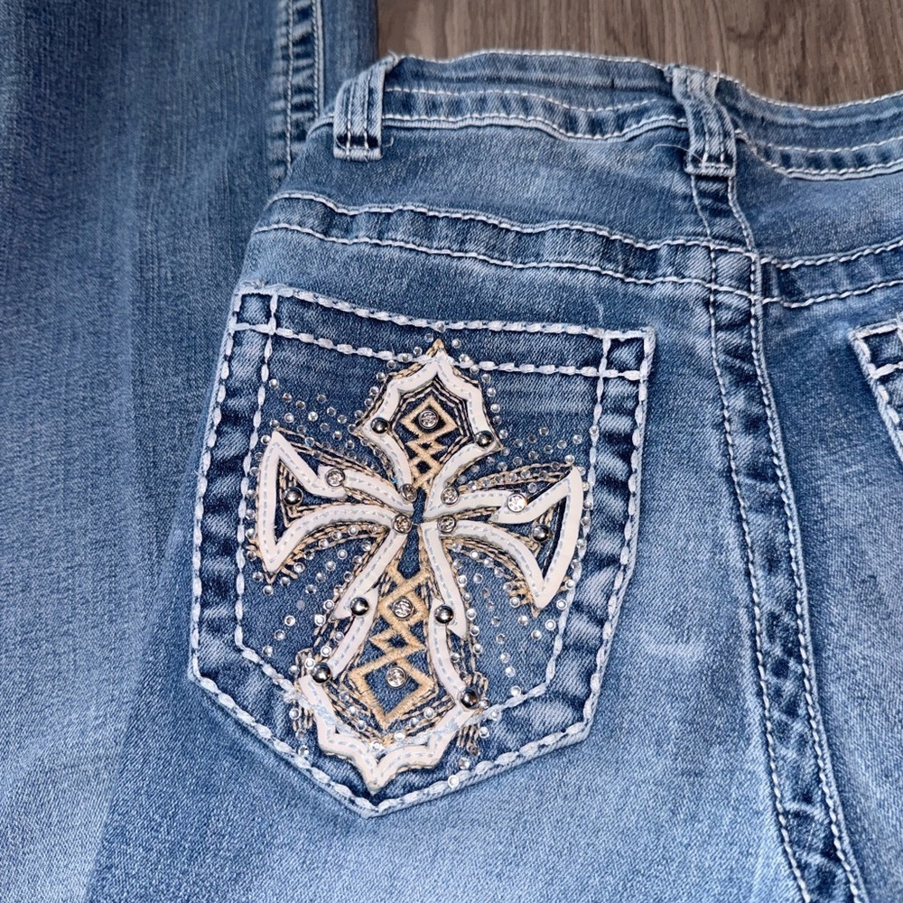Embroidered Blue Flare Jeans for Women - Picture 2 of 6